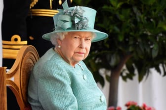 Not amused: Die Queen dürfte von den Eskapaden ihrer Wachen nicht gerade begeistert sein.