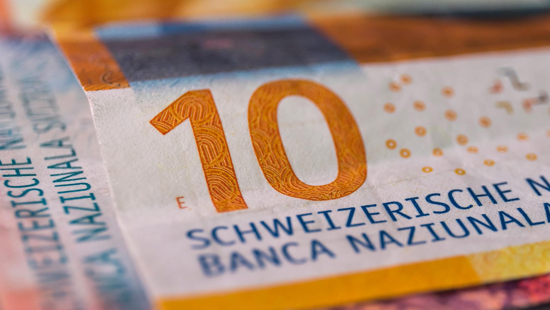 Banknote Schweizer Franken: Wird bald ein eFranc das Bargeld in der Schweiz ablösen?