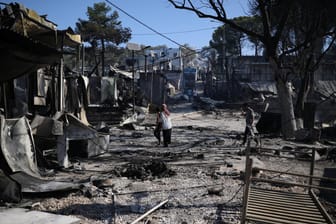 Lager in Trümmern: Nach Angaben der Polizei sollen 99 Prozent des Camps zerstört worden sein.