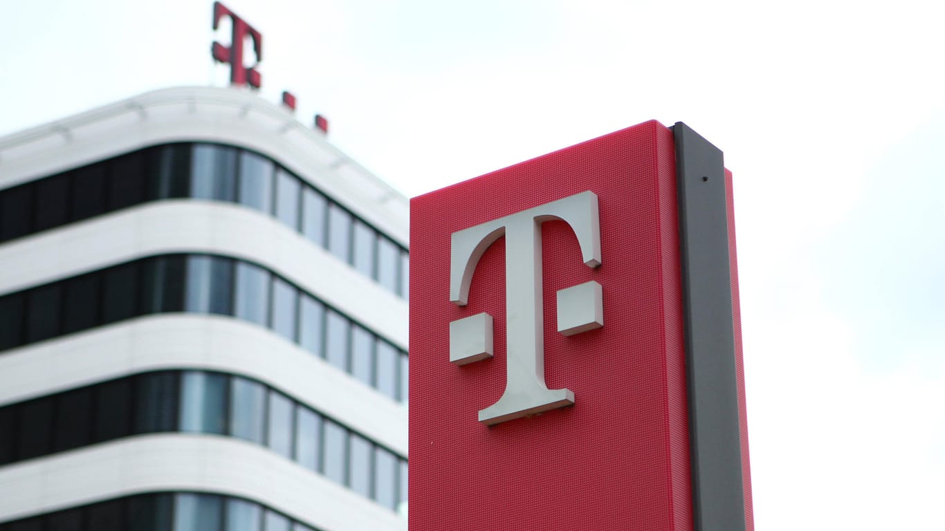 Telekom-Logo: Der Konzern macht seinen Kunden ein Datengeschenk