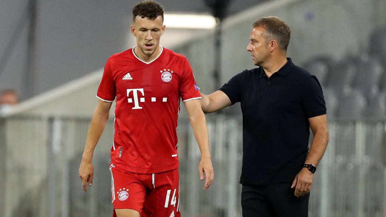 Perisic (l.) im Champions-League-Spiel gegen Chelsea: Bayern-Trainer Flick (r.) konnte sich auf den Kroaten verlassen.