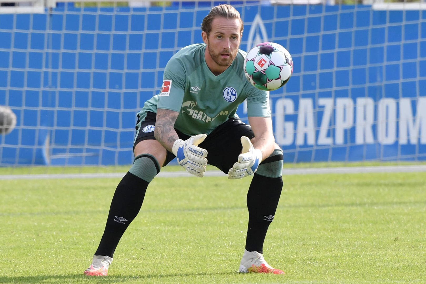 Zurück im Tor der Schalker: Ralf Fährmann.