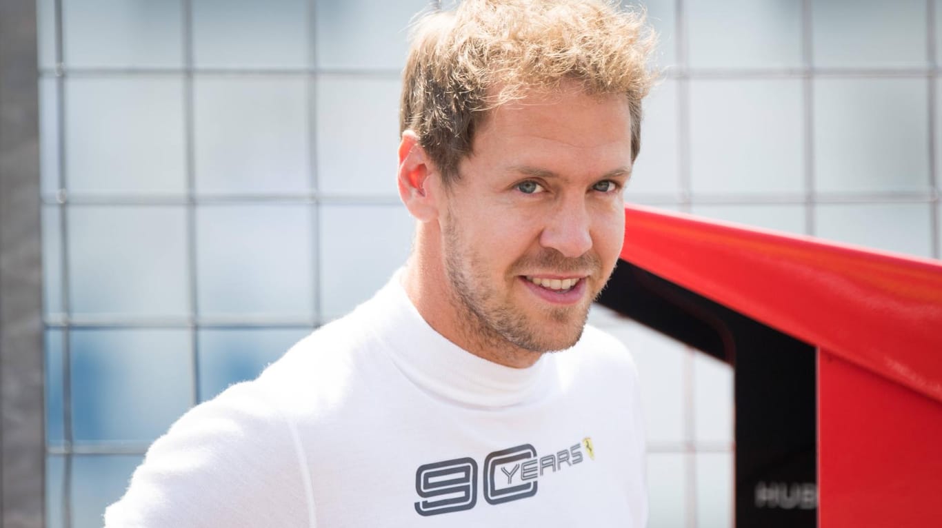 Sebastian Vettel: Kann der Wechsel zu Aston Martin den zuletzt oft grimmig dreinblickenden Ex-Weltmeister wieder zum Lächeln bringen?