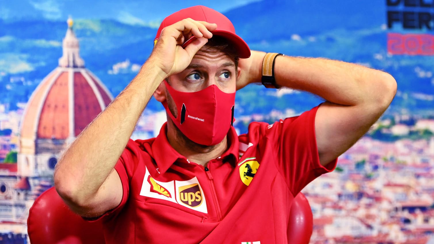 Vettel im Ferrari-Dress: Ab der kommenden Saison trägt der viermalige Weltmeister das Outfit von Aston Martin.