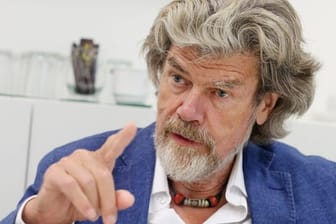 Bergsteiger Reinhold Messner kann viele seiner Touren gegenüber der Familie kaum rechtfertigen.