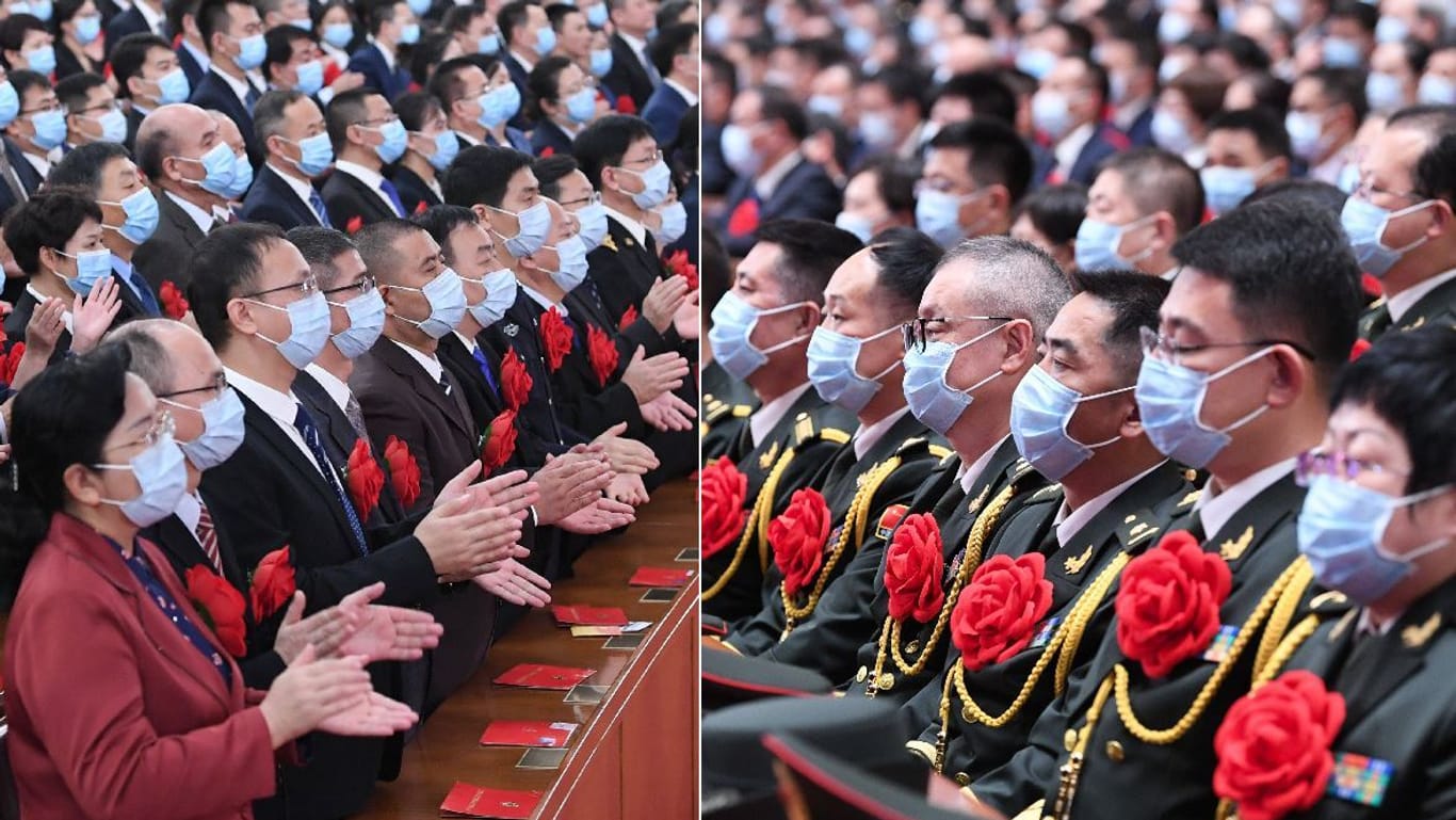 In der Großen Halle des Volkes in Peking werden Helden der Corona-Bekämpfung gefeiert.