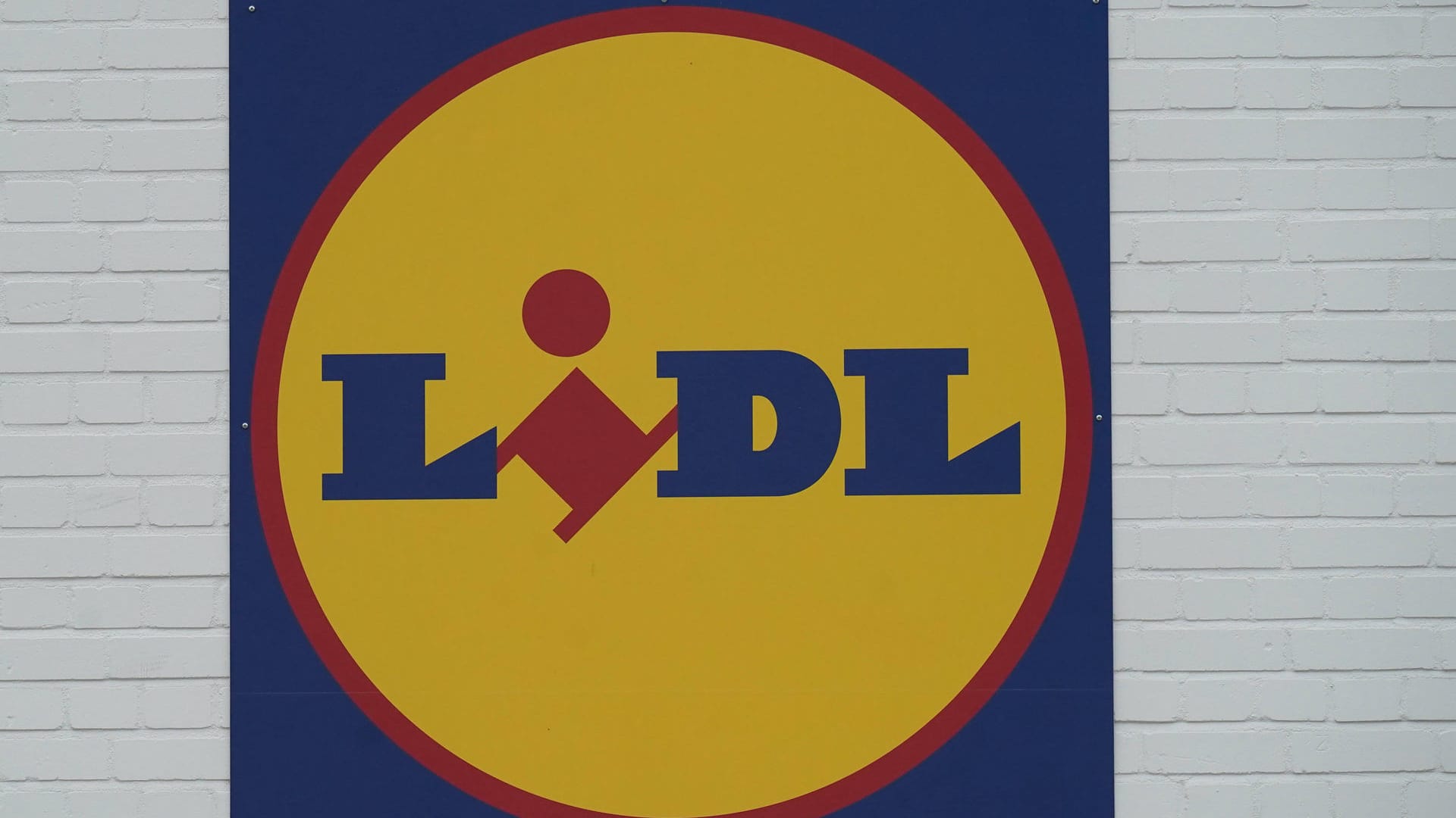 Lidl: Der Discounter will mit seinem Rabattprogramm seine Kunden binden.