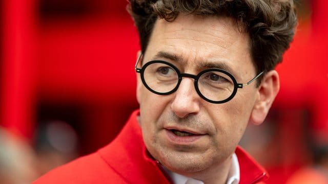 Mattia Binotto möchte mit Ferrari in der kommenden Saison vor Sebastian Vettel landen.