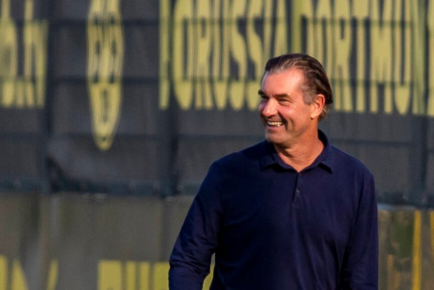 BVB-Sportdirektor Michael Zorc: Der Klub steigt nun in den Frauen-Fußball ein.