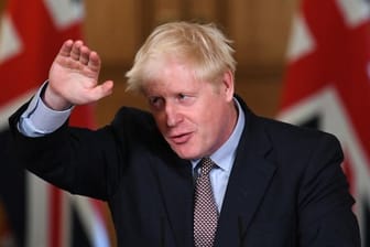 Boris Johnson, Premierminister von Großbritannien, spricht bei einer virtuellen Pressekonferenz in der Downing Street 10.