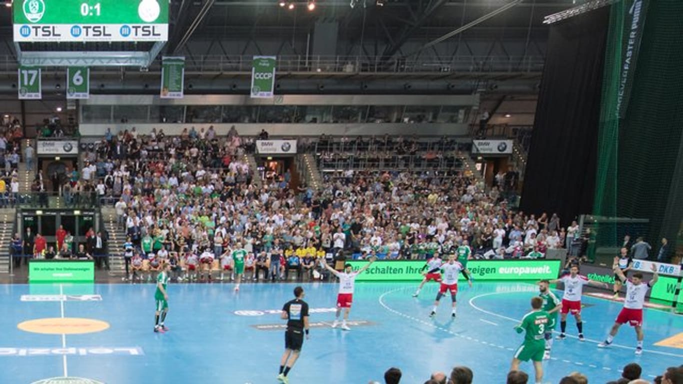 Der SC DHfK Leipzig kann zum Saisonstart in der Handball-Bundesliga mit 2100 Zuschauern planen.