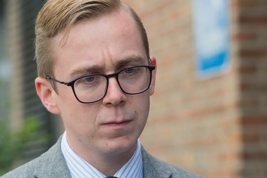 Der Greifswalder CDU-Bundestagsabgeordnete Philipp Amthor gilt mit seiner Affäre um Nebentätigkeiten bei dem US-Untgernehmen Augustus Intelligence als Treiber für die Diskussion um ein Lobbyregister.
