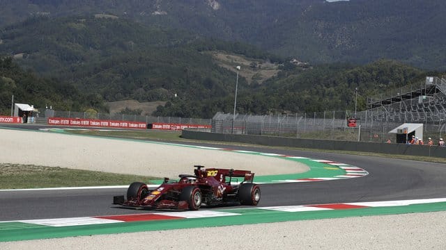 Ausgerechnet auf der Hausstrecke droht Ferrari eine weitere Demütigung in der Formel 1. Ausgerechnet auf der Hausstrecke droht Ferrari eine weitere Demütigung in der Formel 1.