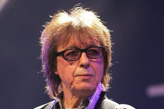 Der britische Musiker Bill Wyman hat sich von über Tausend Andenken aus seiner Zeit mit den Rolling Stones getrennt.