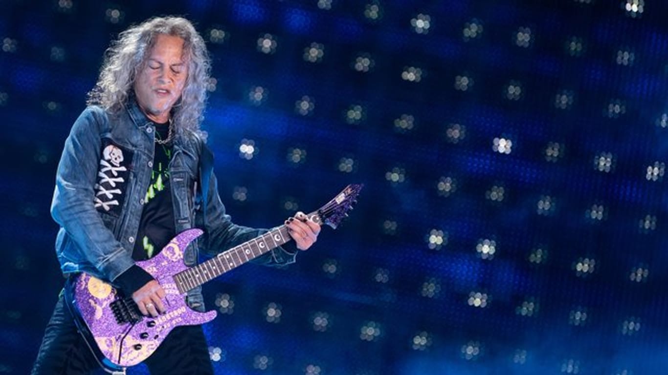 Kirk Hammett kommt beim Gitarrenspiel zur Ruhe.
