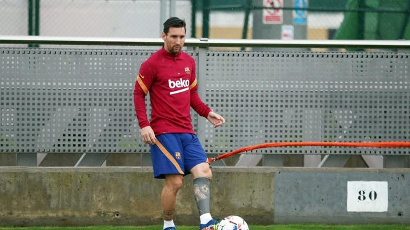Lionel Messi bleibt Kapitän beim FC Barcelona.