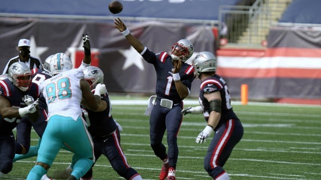 Cam Newton (2. Cam Newton (2.