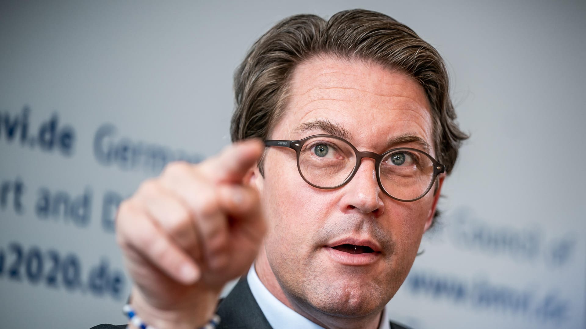 Andreas Scheuer: Der Bundesverkehrsminister fordert eine Lösung im Streit um Raser-Fahrverbote.