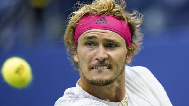Führte im Finale der US Open nach zwei Sätzen 2:0 und hat dann doch noch verloren: Alexander Zverev. Führte im Finale der US Open nach zwei Sätzen 2:0 und hat dann doch noch verloren: Alexander Zverev.