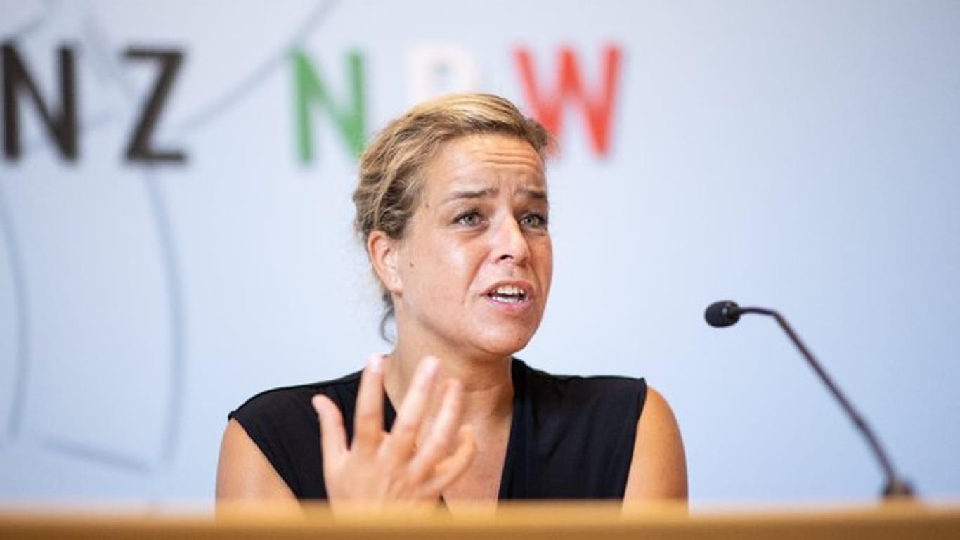 Mona Neubaur: Die NRW-Landeschefin erhebt Führungsanspruch für die Grünen in den Kommunalparlamenten.