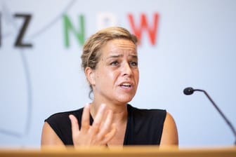 Mona Neubaur: Die NRW-Landeschefin erhebt Führungsanspruch für die Grünen in den Kommunalparlamenten.