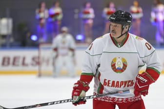 Alexander Lukaschenko, Präsident von Belarus, nutzt Sport auch gern als politische Bühne.