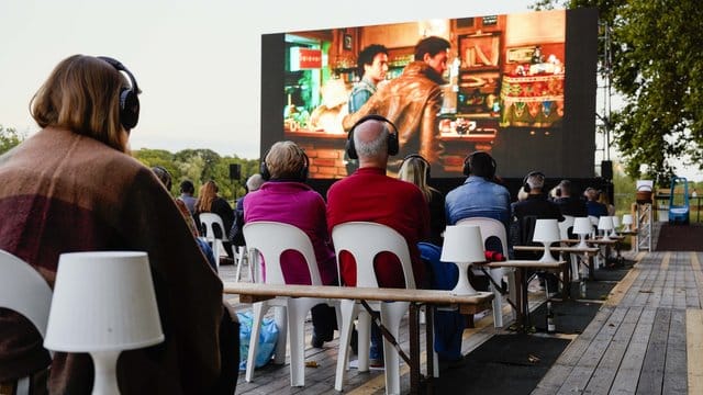 Wegen der Corona-Pandemie war das Filmfestival in diesem Jahr als reines Freiluftkino konzipiert. Wegen der Corona-Pandemie war das Filmfestival in diesem Jahr als reines Freiluftkino konzipiert.