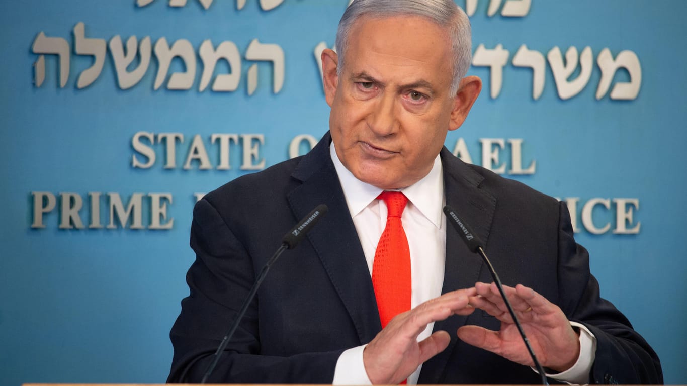 Israels Ministerpräsident Benjamin Netanjahu muss angesichts steigender Infektionszahlen einen zweiten Lockdown verkünden.
