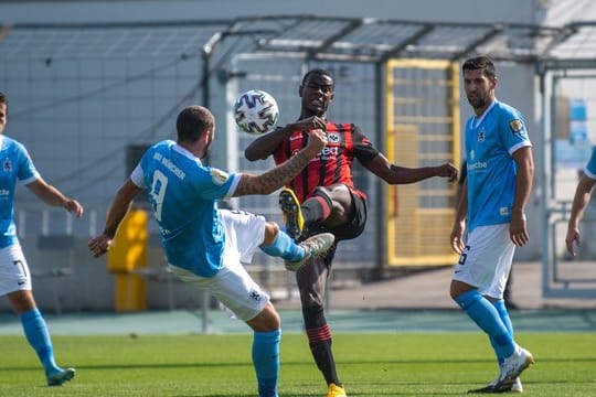 Evan Ndicka wird Eintracht Frankfurt vorerst fehlen.