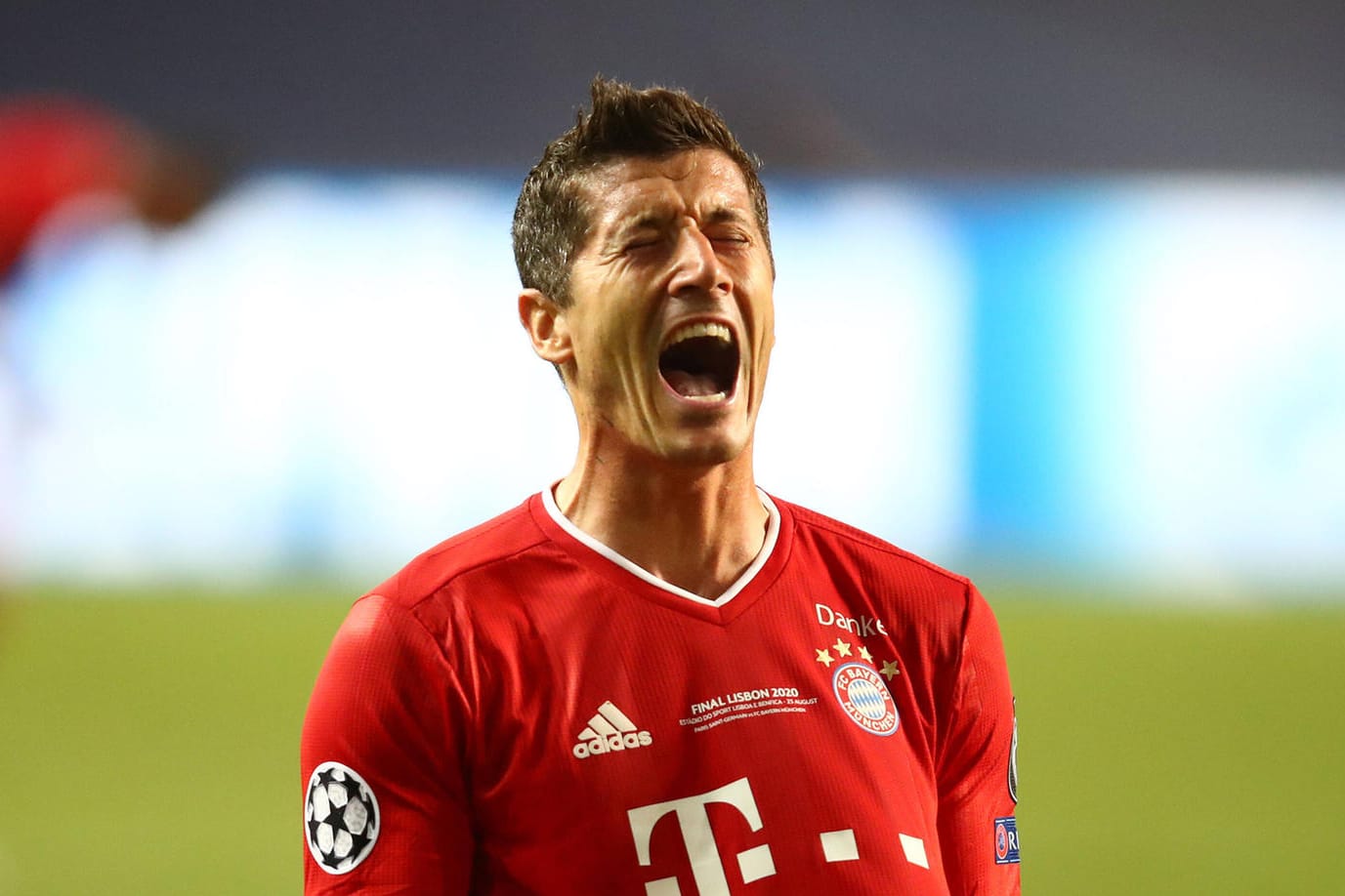 Robert Lewandowski: Der Bayern-Star stößt zu den den zehn Top-Verdienern des Profi-Fußballs.