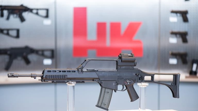 Sturmgewehr G36 (Symbolbild): Der Waffenhersteller H&K überlegt, den Bund zu verklagen.