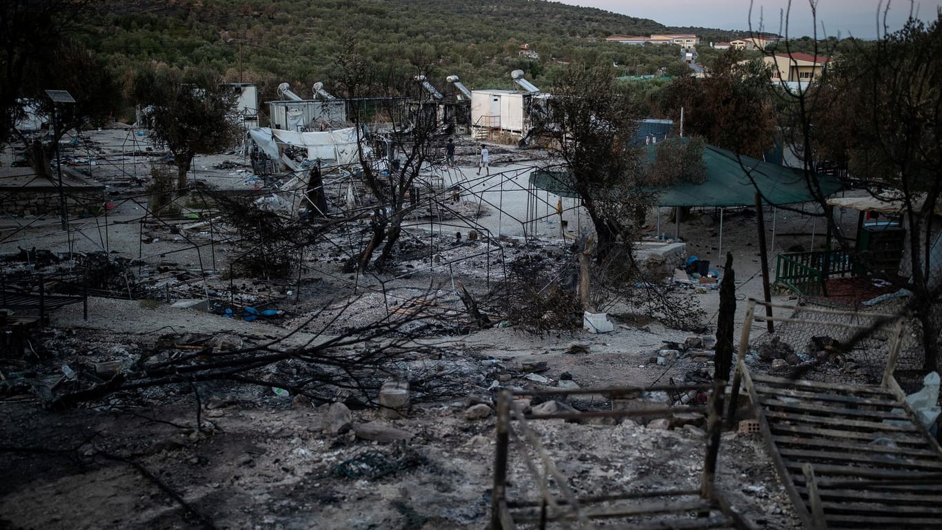Moria: Das Flüchtlingslager ist durch die Feuer völlig zerstört worden.