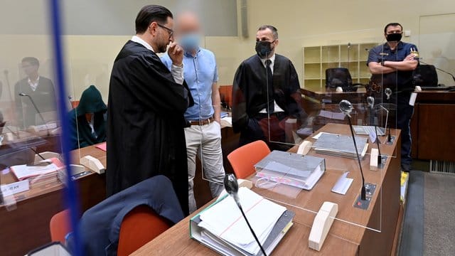 In München hat der Doping-Prozess begonnen.