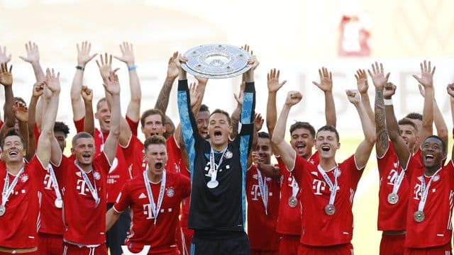 Der FC Bayern München möchte erneut die Meisterschaft gewinnen. Der FC Bayern München möchte erneut die Meisterschaft gewinnen.