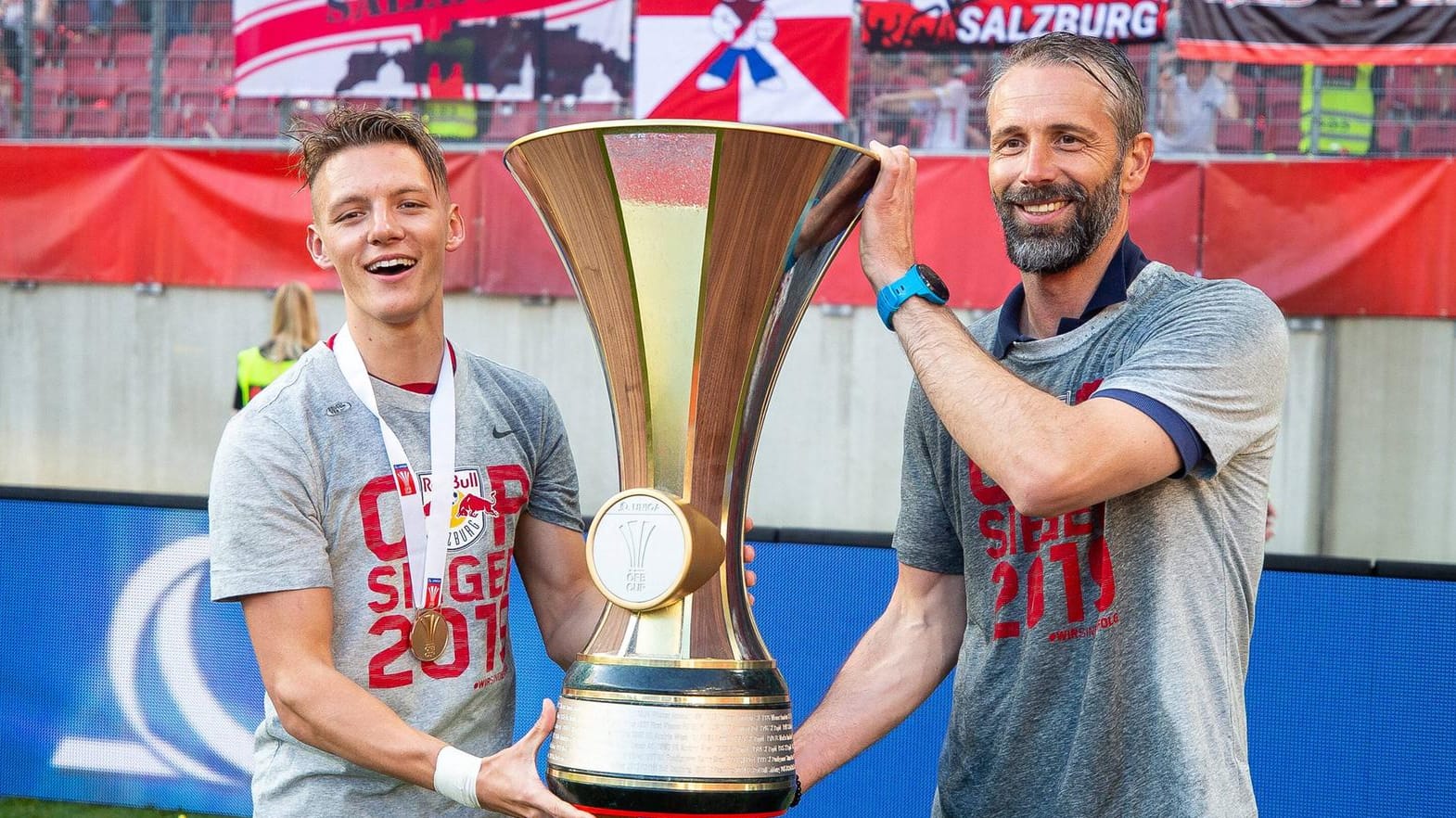 In Salzburg holten Hannes Wolf und Marco Rose (v.l.) das Double aus Meisterschaft und Pokal.