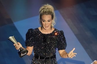 Carrie Underwood bedankt sich für die Auszeichnung.