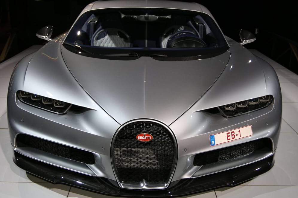 Ein Bugatti Chiron (Symbolbild): VW will sich offenbar von den Luxuswagen trennen.