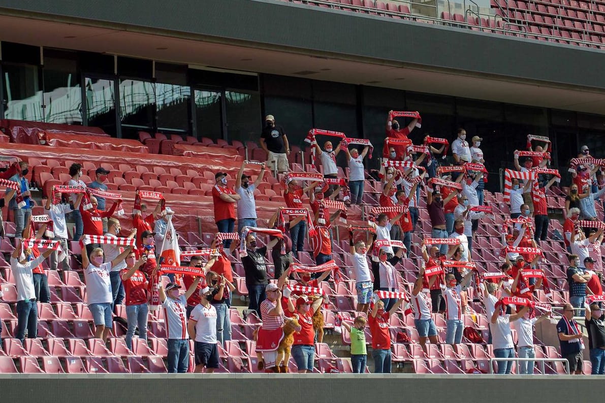 Bundesliga: Einem Traditionsklub droht der Abstieg – will man den Sportredakteuren von t-online Glauben schenken.