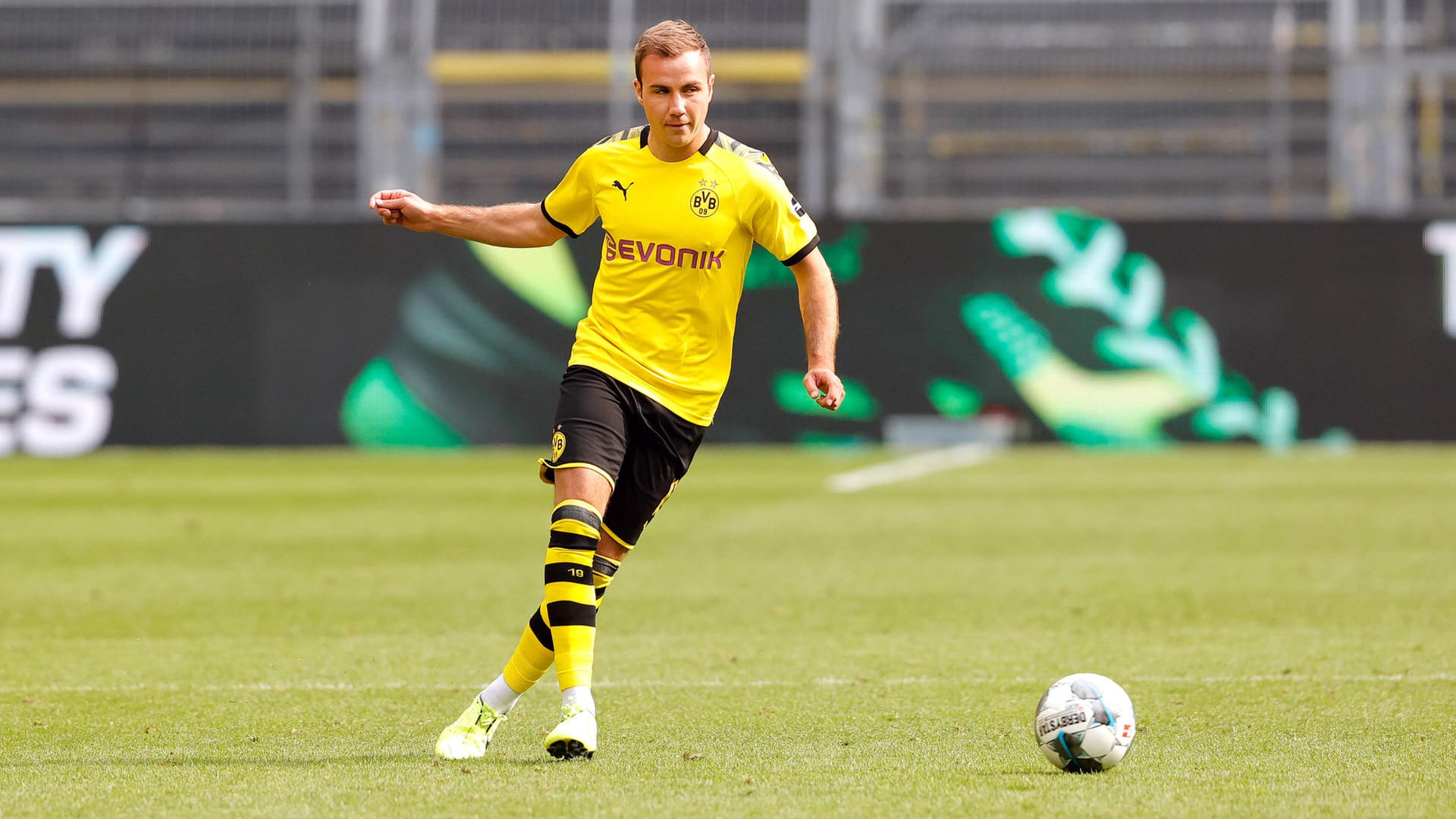 Mario Götze: Bis Juni stand Götze beim BVB unter Vertrag.