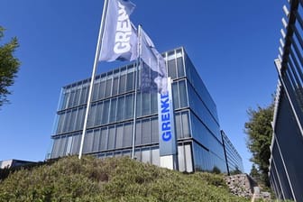 Die Firmenzentrale von Grenke in Baden-Baden: Das Unternehmen beauftragt KPMG mit einer Sonderprüfung.