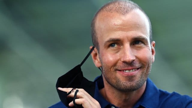 Sebastian Hoeneß ist der neue Coach der TSG 1899 Hoffenheim. Sebastian Hoeneß ist der neue Coach der TSG 1899 Hoffenheim.