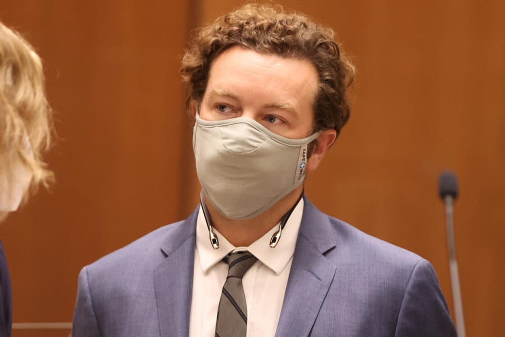 Danny Masterson: Der US-Schauspieler muss sich aufgrund von Vergewaltigungsvorwürfen vor Gericht verantworten.