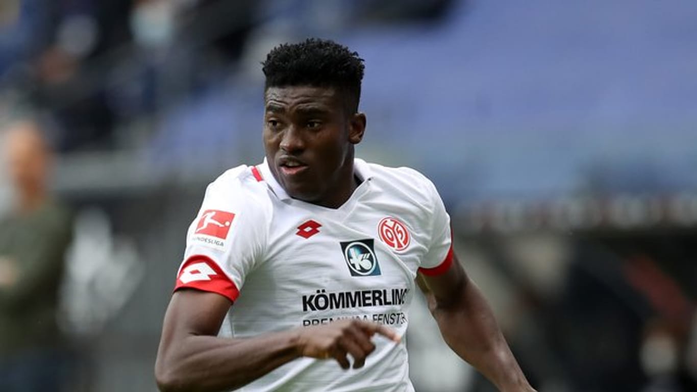 Taiwo Awoniyi hatte in der vergangenen Saison das Trikot von Mainz 05 getragen.