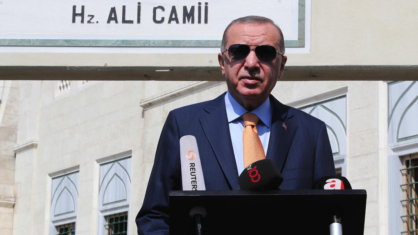 Recep Tayyip ERecep Tayyip Erdogan: Der türkische Präsident streitet mit Griechenland um Gasvorkommen im Mittelmeer.rdogan