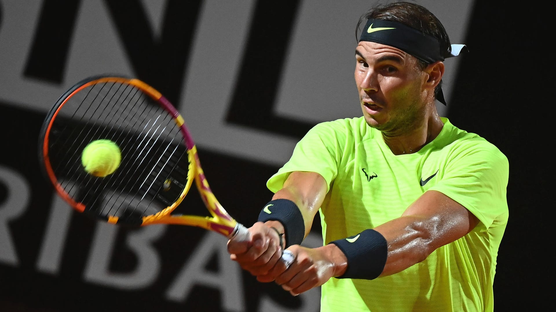 Rafael Nadal: Der Spanier ist überraschend beim Sandplatzturnier in Rom ausgeschieden. Rafael Nadal: Der Spanier ist überraschend beim Sandplatzturnier in Rom ausgeschieden.