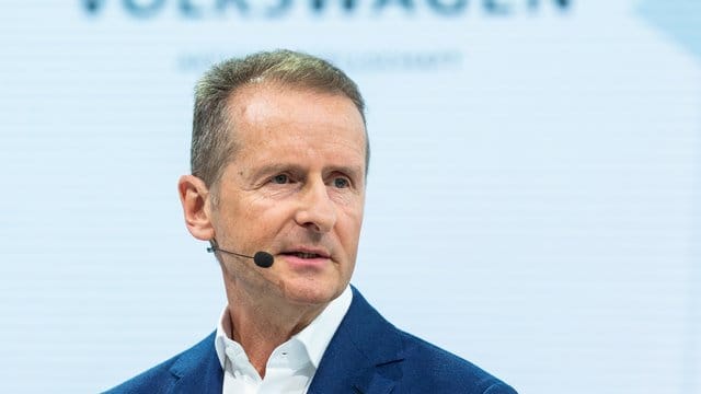 Herbert Diess: Der Volkswagen-Chef fürchtet, strengere CO2-Vorgaben könnten Arbeitsplätze kosten.