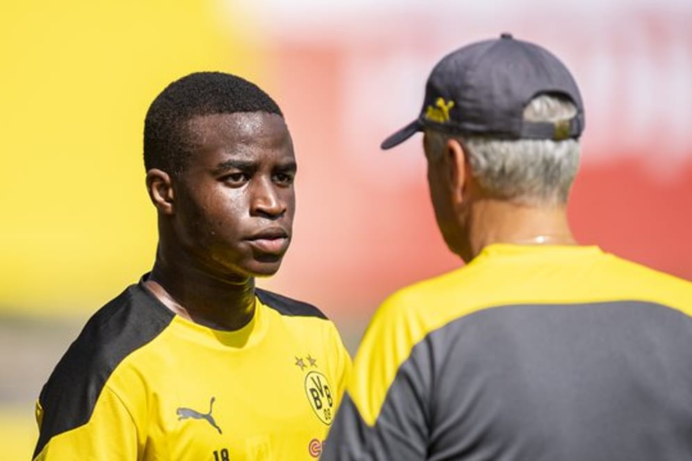 Borussia Dortmunds Ausnahmetalent Youssoufa Moukoko trifft und trifft und trifft.