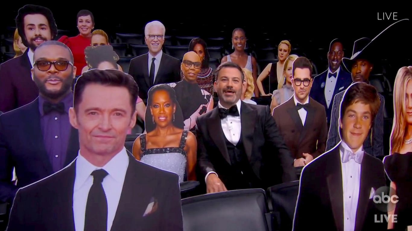 Jimmy Kimmel: Der US-Moderator ließ sich selbst ins Publikum setzen – und witzelte über die gähnend leeren Ränge.