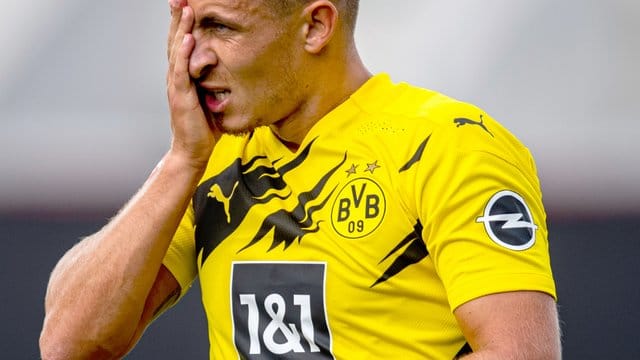 Dortmund muss vorerst auf Thorgan Hazard verzichten.