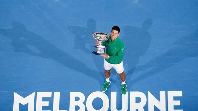 Novak Djokovic hatte in diesem Jahr den Titel bei den Australian Open gewonnen. Novak Djokovic hatte in diesem Jahr den Titel bei den Australian Open gewonnen.